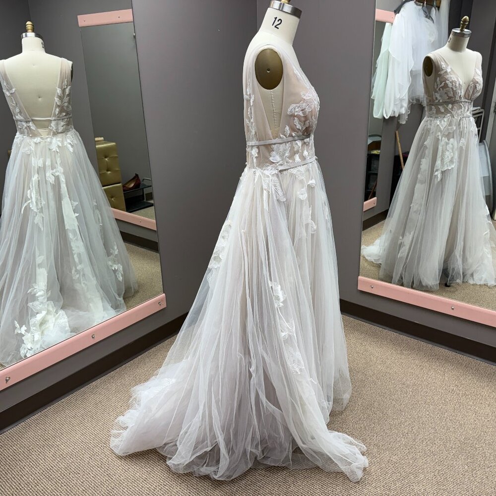 Willowby by Watters Ball-gown Wedding dress.